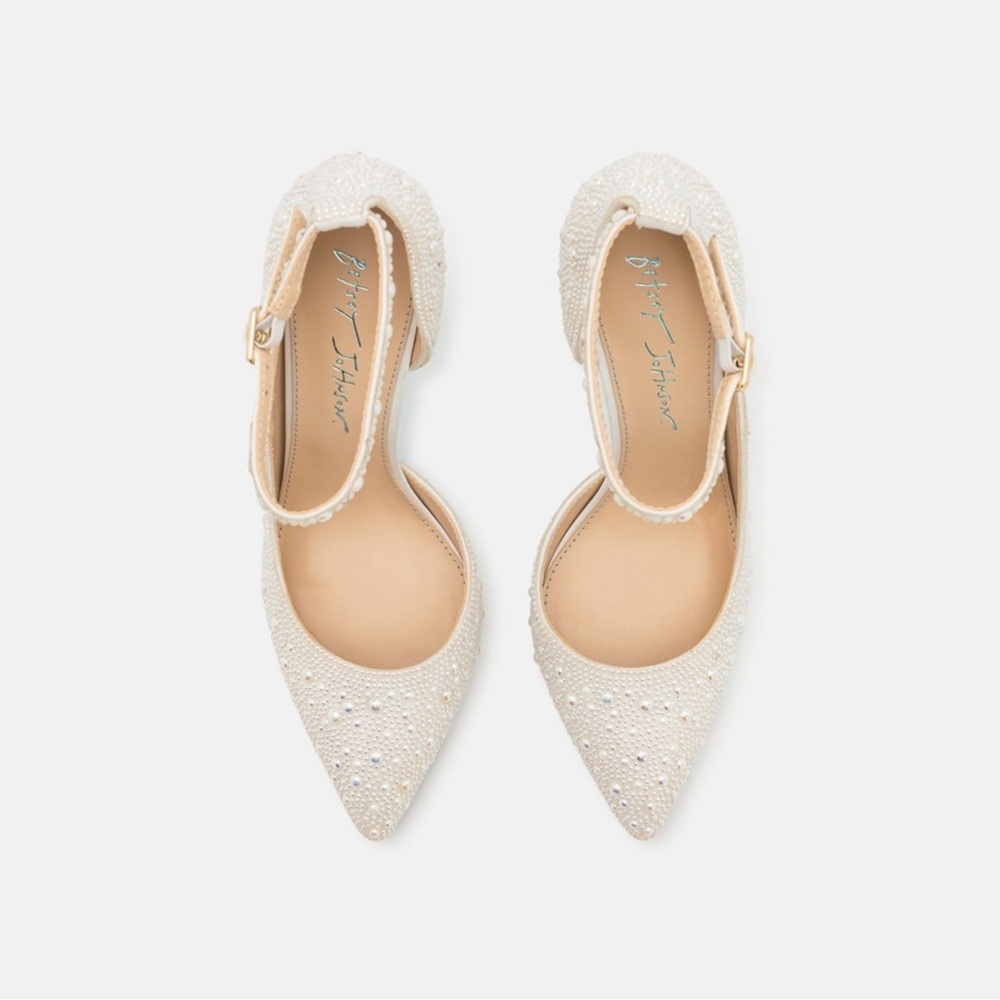 Betsey Johnson Ramsy Pearl Heel - Picture 2 of 8